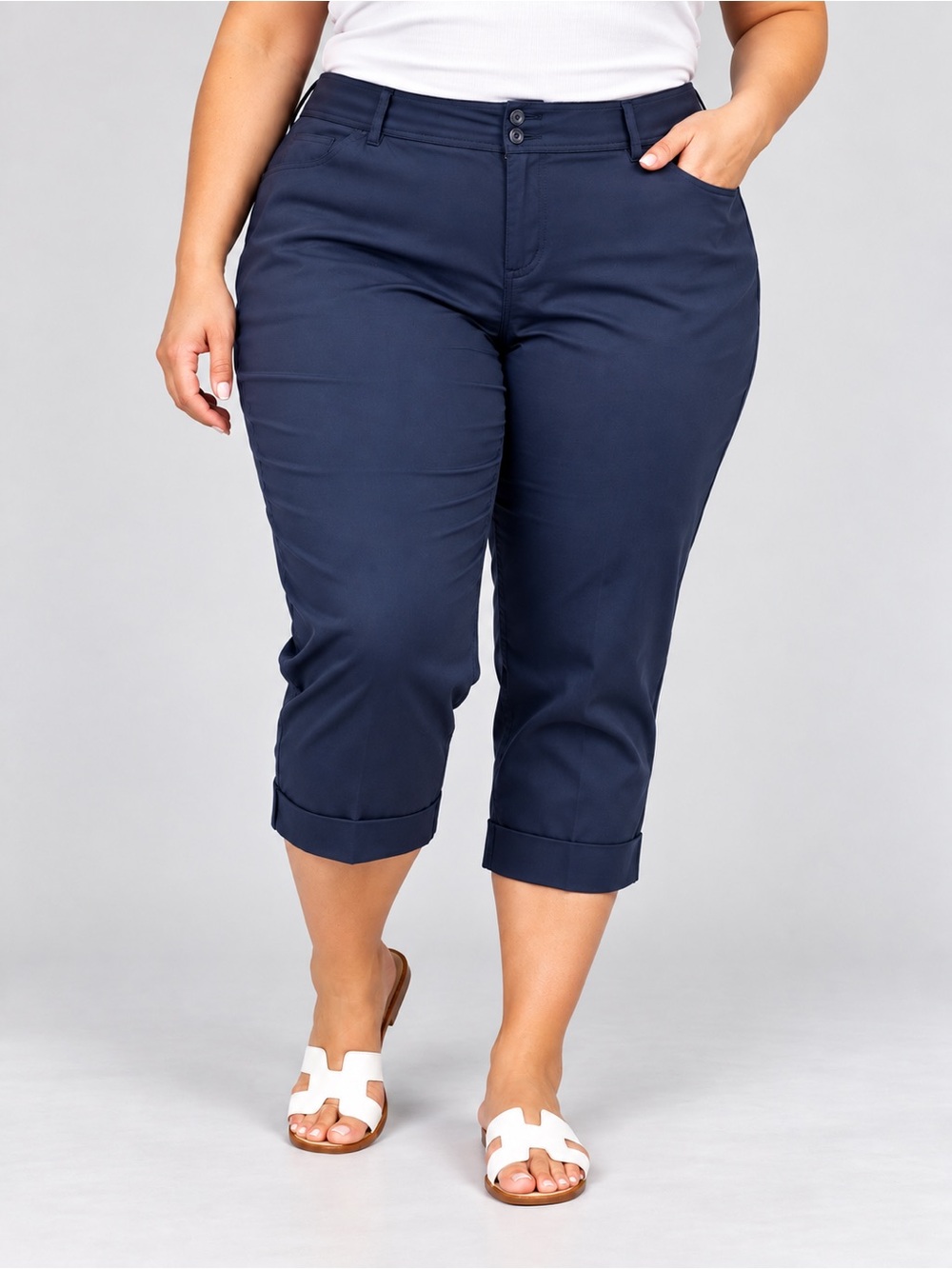🎉5 for $45🎉 NWT Cato Capri pants size 24W